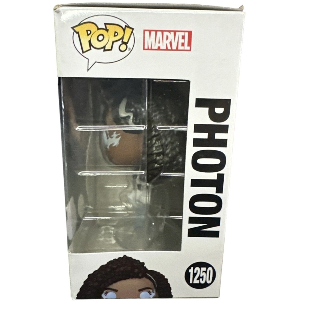 Funko Pop! The Marvels Photon Glow in the Dark Vinyl Figure NIB - Picture 4 of 6